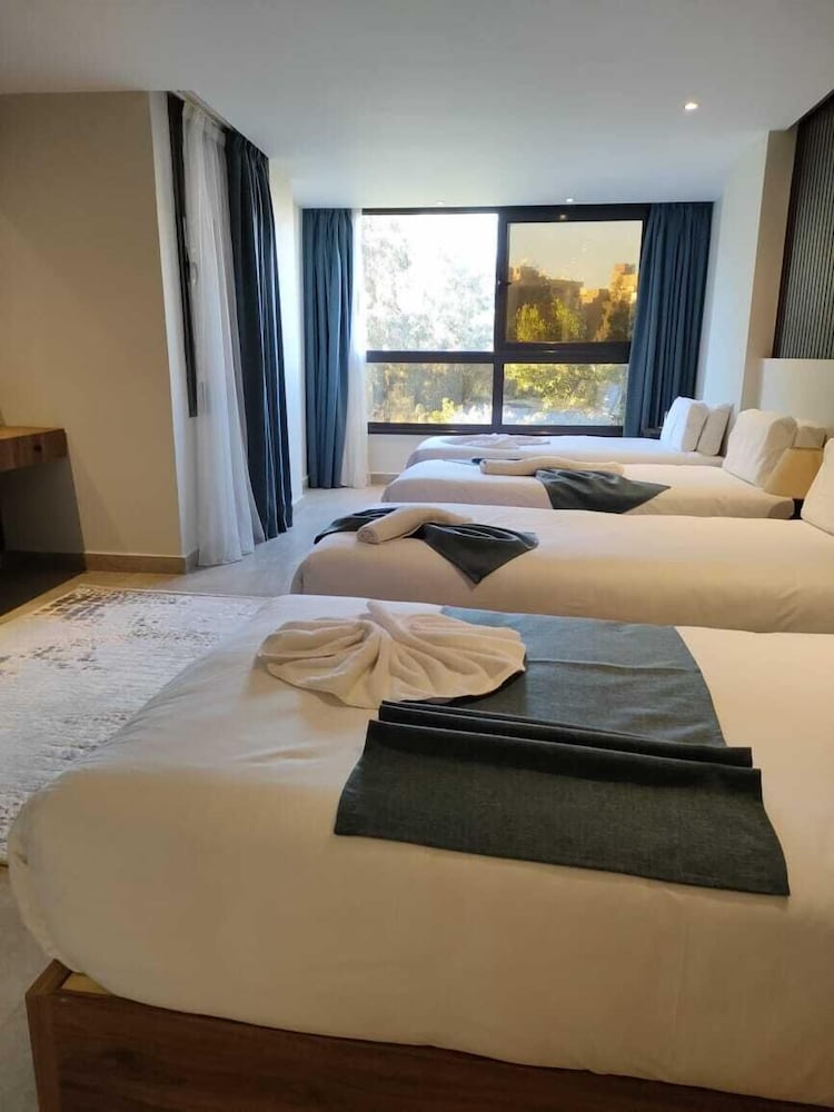 Superior Quadruple Room with Garden View photo 3