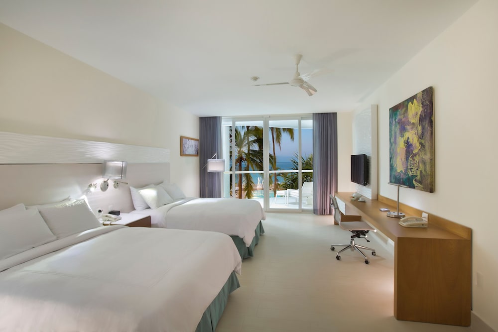 Jr. Suite Balcony  Double - Photo 1