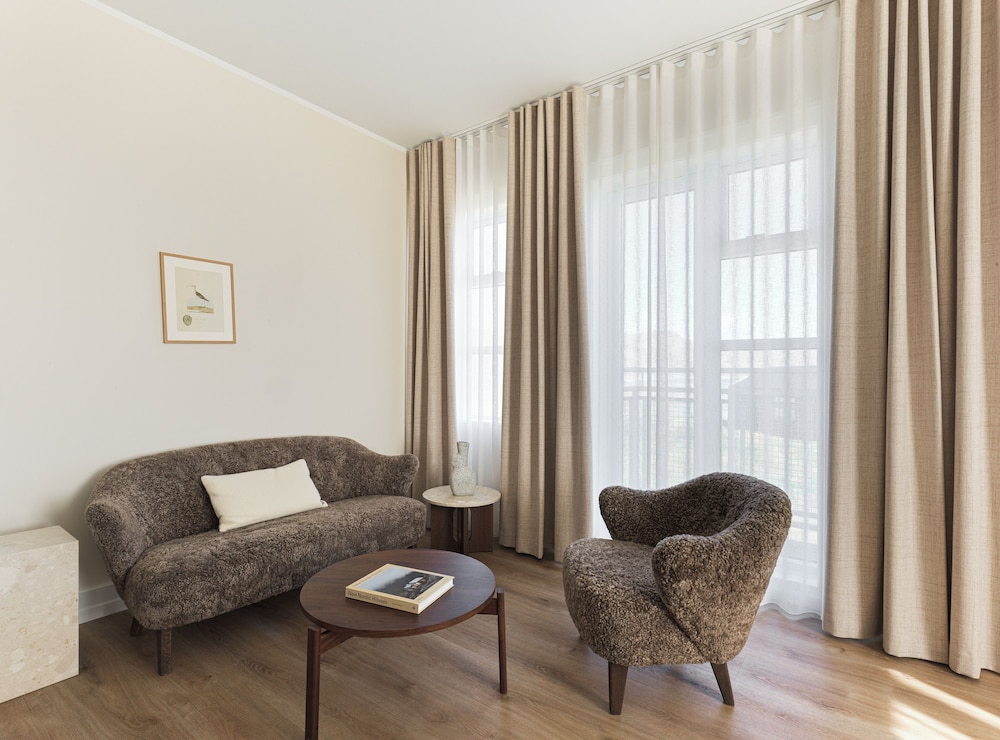 Superior deluxe room photo 2