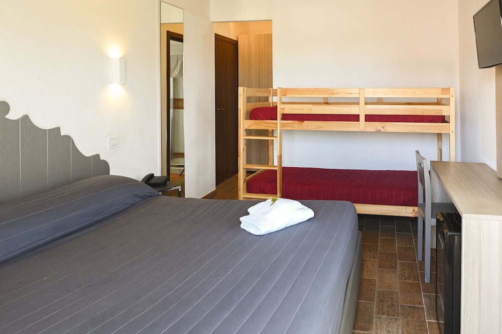 Superior Triple Room, Terrace (Arancione) photo 3