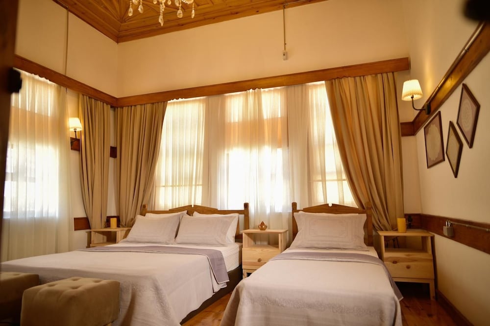 Luxury Triple Room photo 1