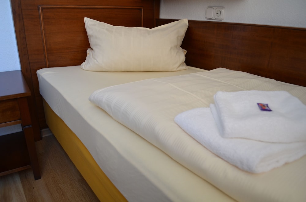 Standard Single Room photo 3