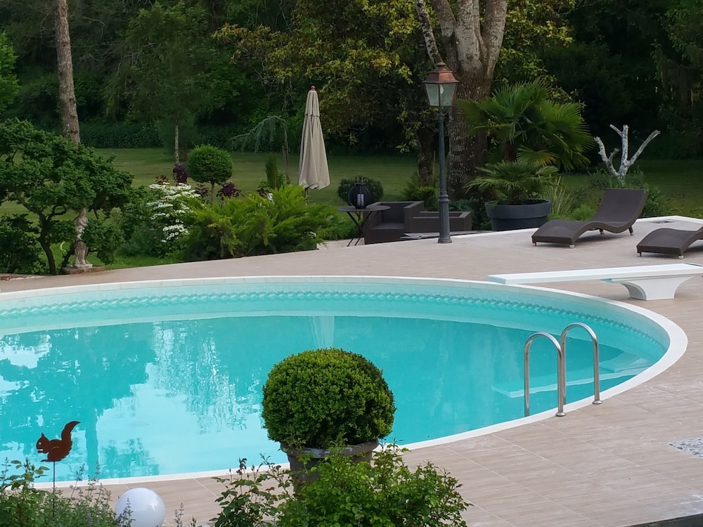 Double Room, Ensuite, Garden View photo 2