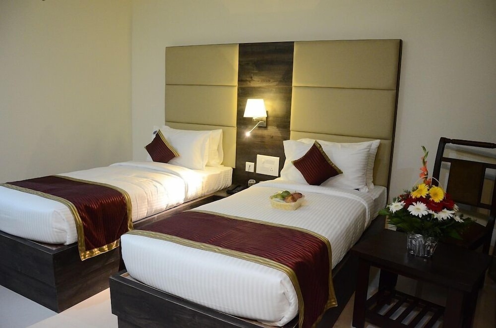 Executive Room - Photo 2
