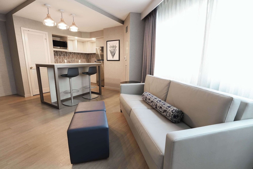 Suite, 1 Bedroom, Non Smoking, Kitchen (1 Bedroom) photo 2