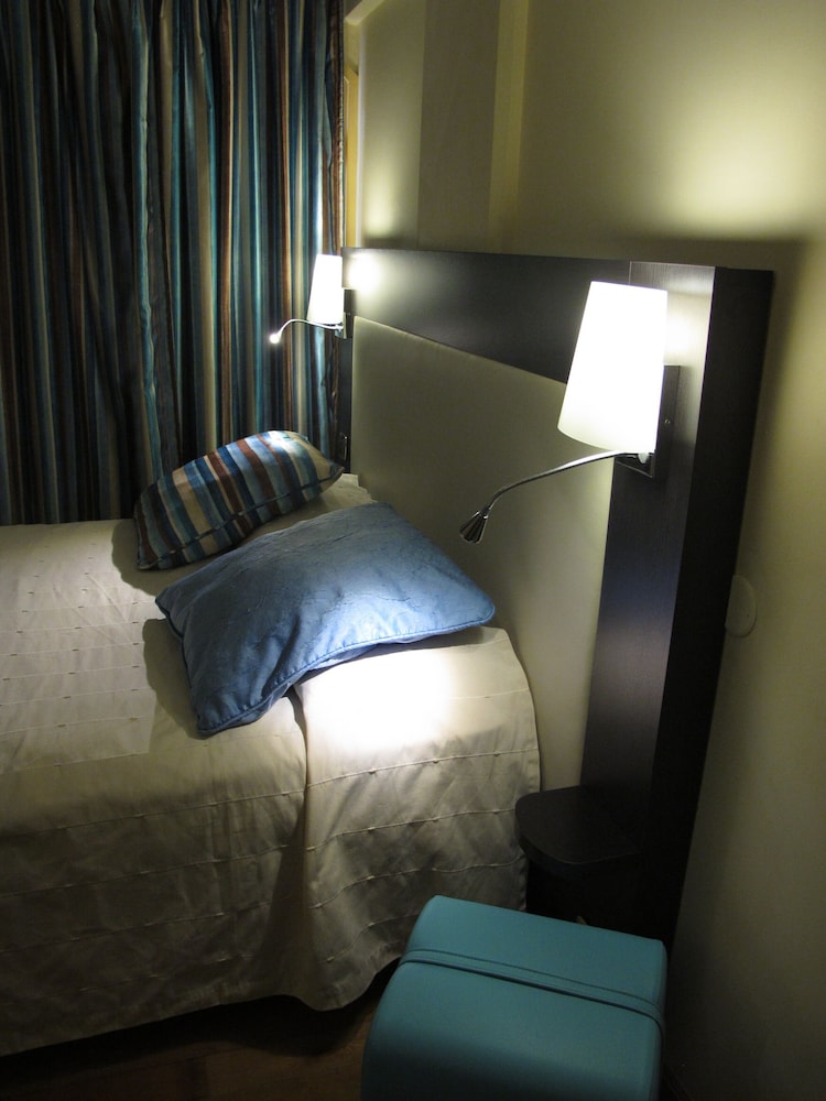 Standard Room (Standard Shower) - Photo 1