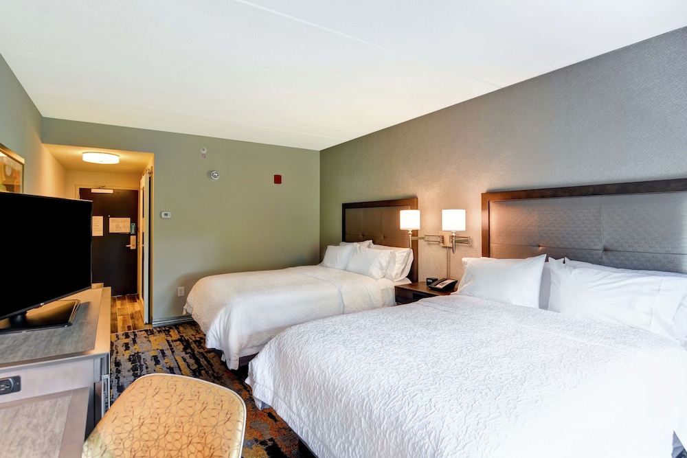 Room, 2 Queen Beds, Non Smoking, Refrigerator