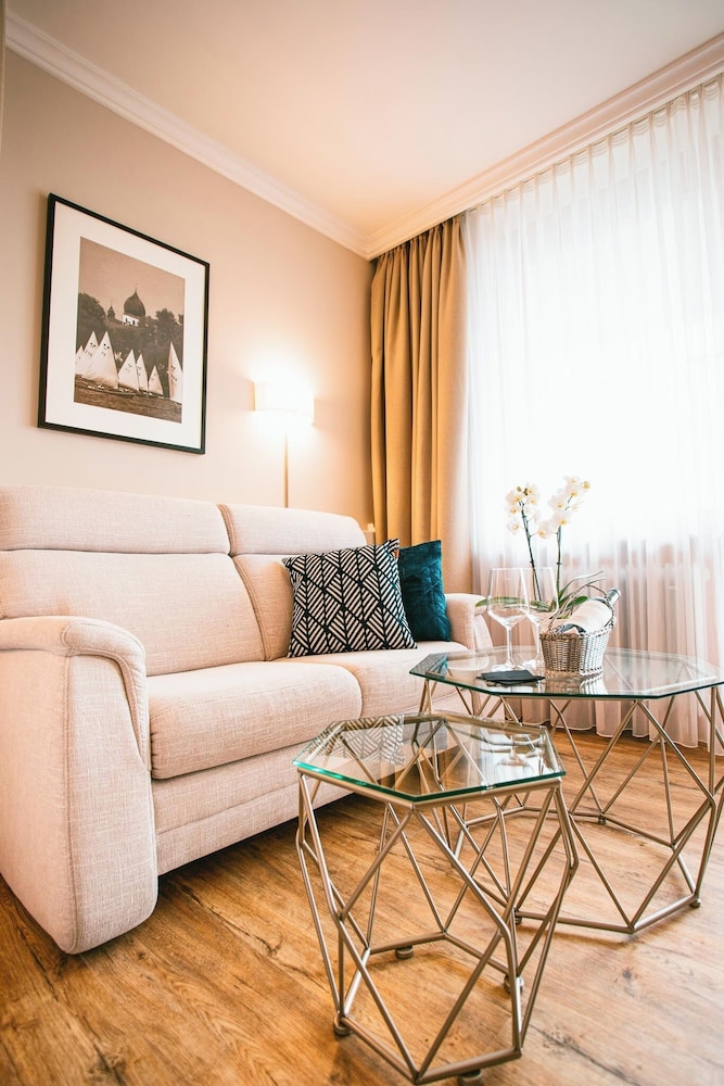 Double Room (Top floor / roof ) photo 3