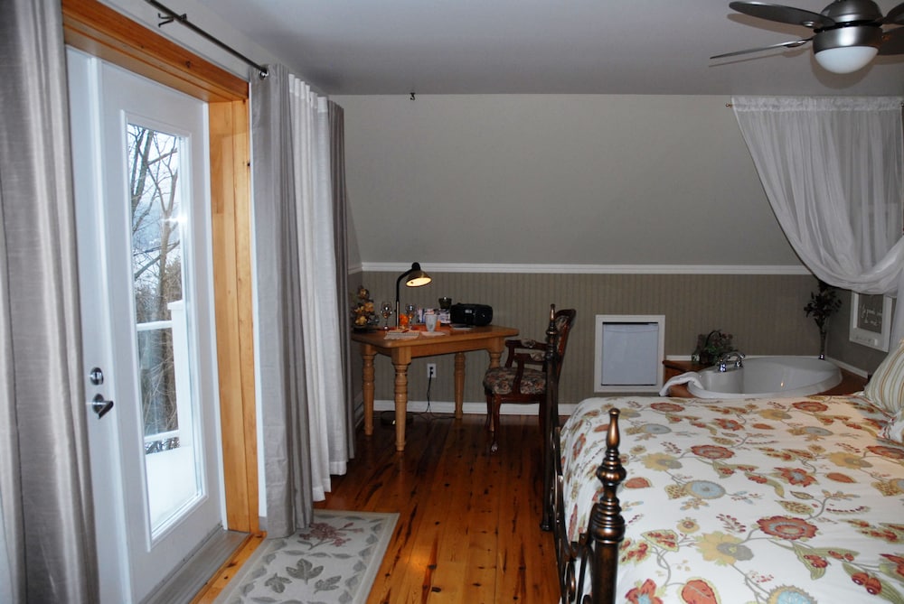 Suite, Balcony (La Marée Haute) photo 3
