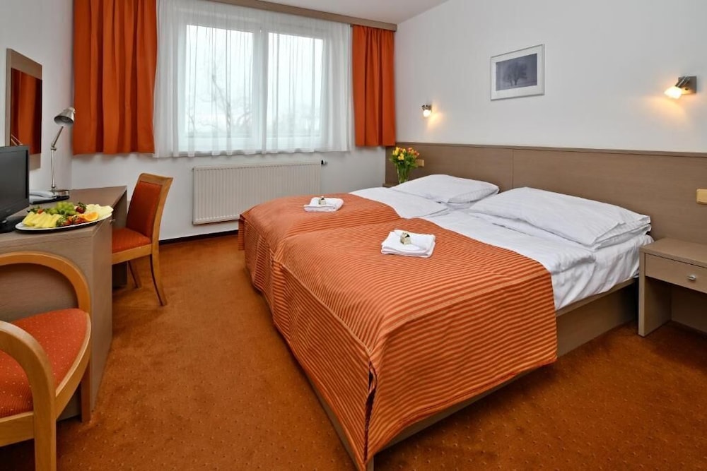 Standard Room photo 2