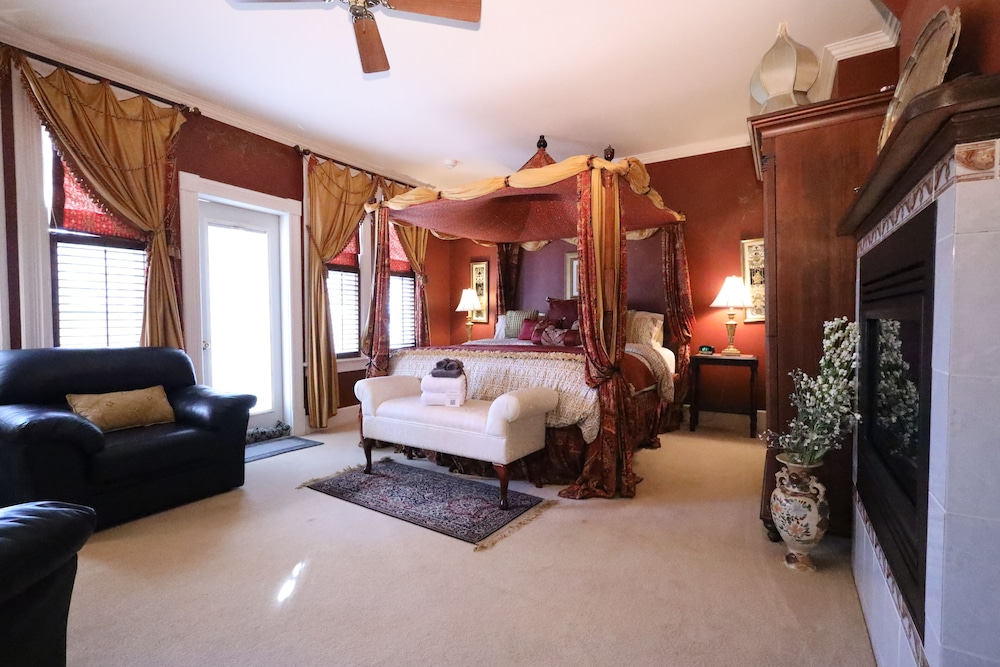 Superior Room, Patio, River View photo 1