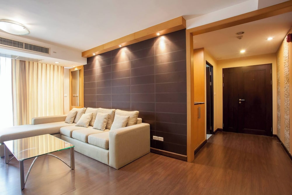 Apartment, 2 Bedrooms, Accessible, Balcony