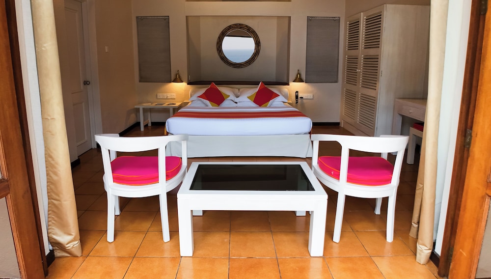 Classic Beach View Room - Photo 2