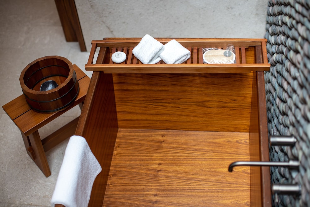 Suite, Ocean View (zen)