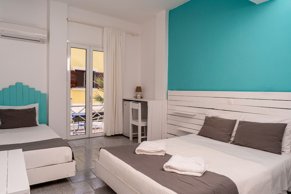 Classic Triple Room