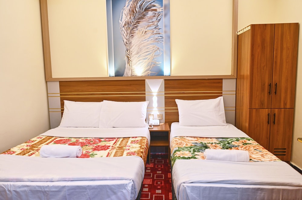Standard Twin Room, City View photo 1