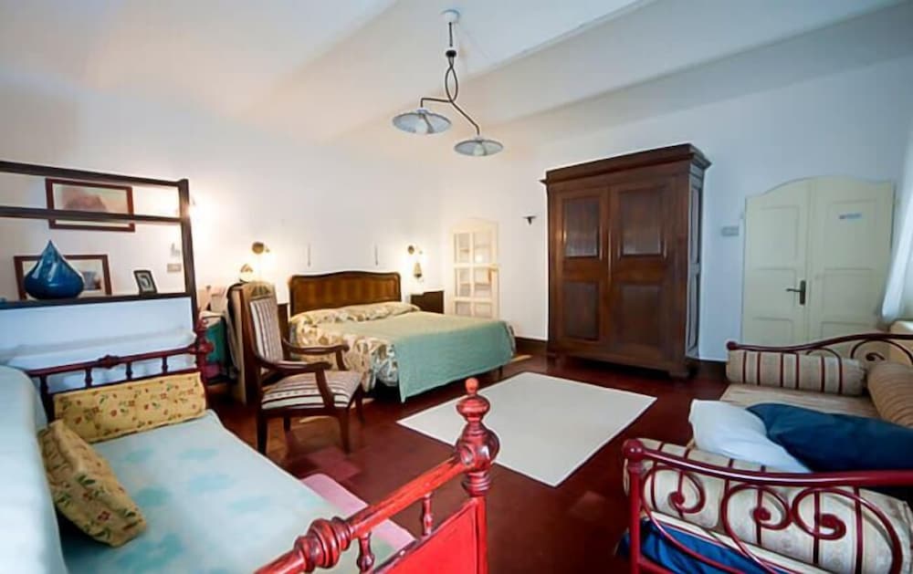 Quadruple Room photo 1