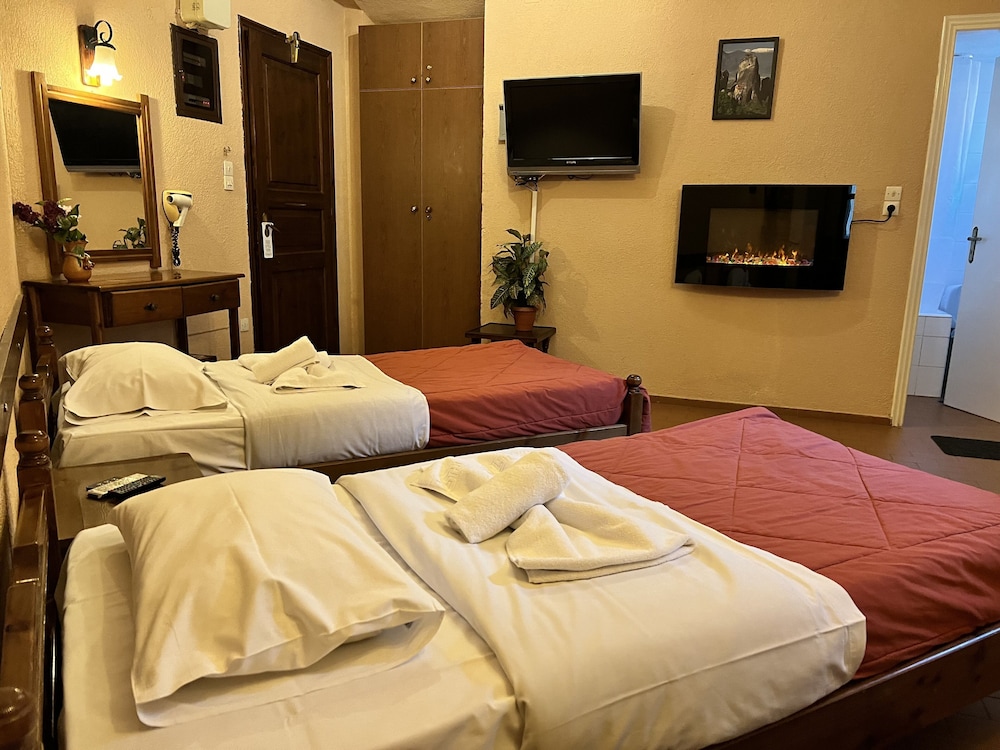 Basic Double Room - Photo 1