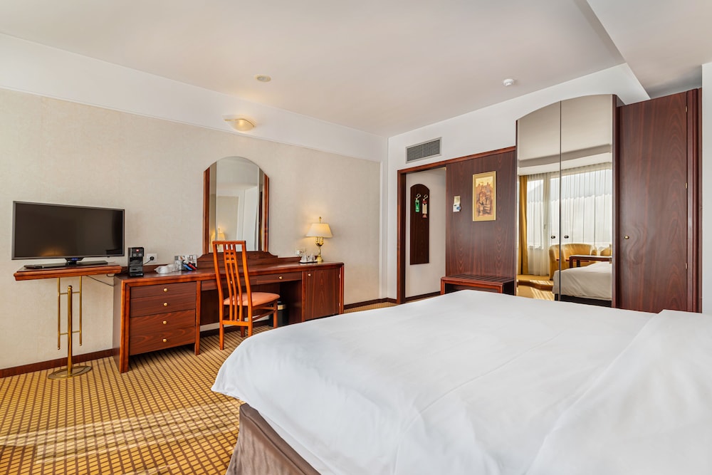 Executive King Room with SPA access photo 3
