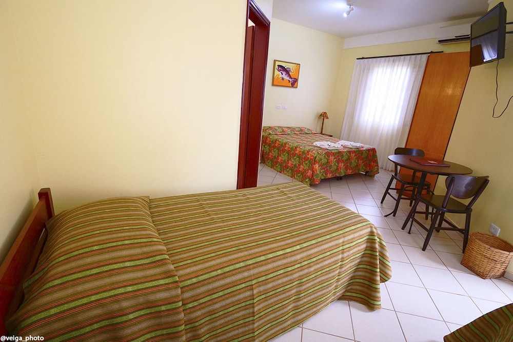 Deluxe Room, Multiple Bedrooms - Photo 19