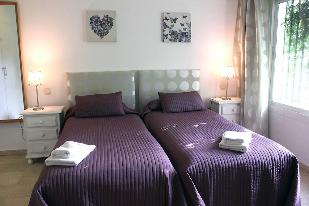 Apartamento, 3 habitaciones, vista al jardín