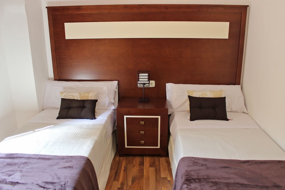 Apartamento, 1 habitación (2 personas - C/ San Jerónimo 2)