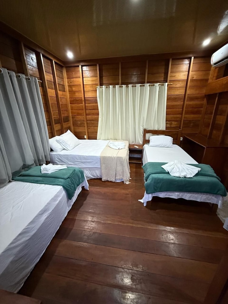 Comfort Triple Room, Garden View