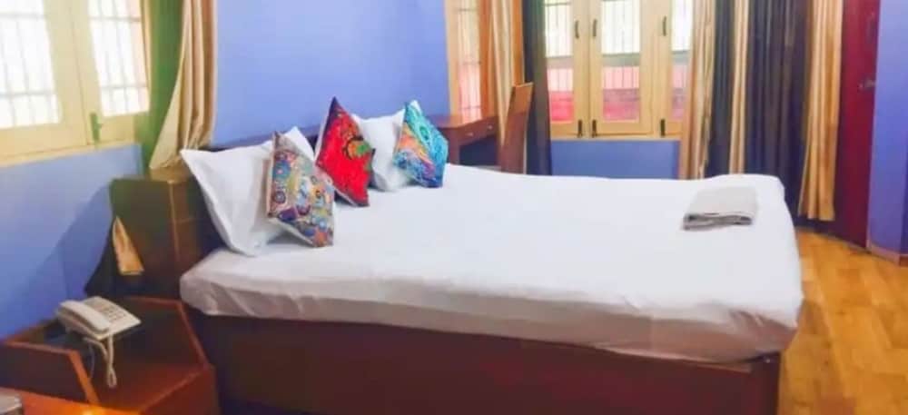 Deluxe Double Room - Photo 1