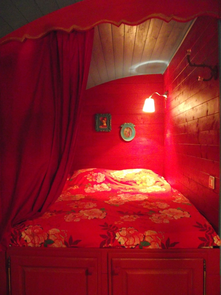 Standard Cabin, Ensuite, Garden View (Mademoiselle Bohème) photo 2