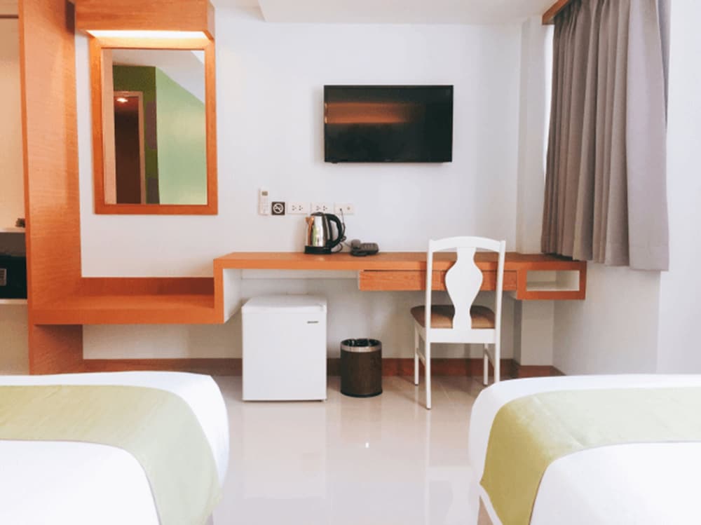 Superior Room, 2 Twin Beds photo 3