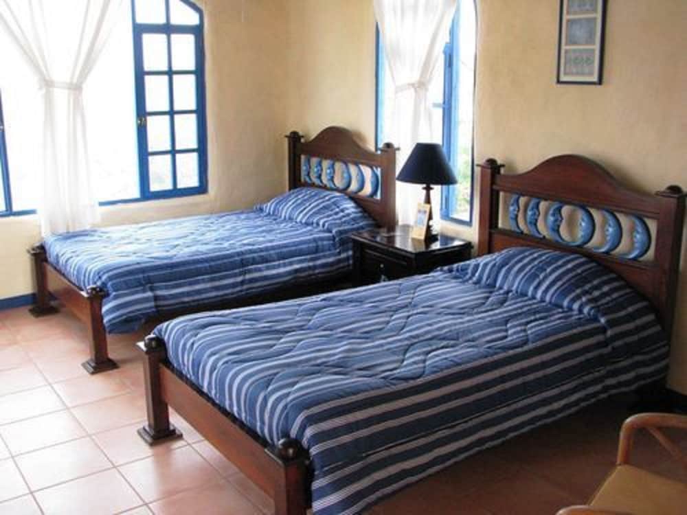 Double or Twin Room photo 2