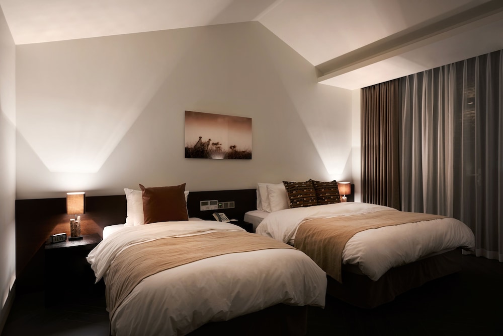 POOL SUITE photo 3