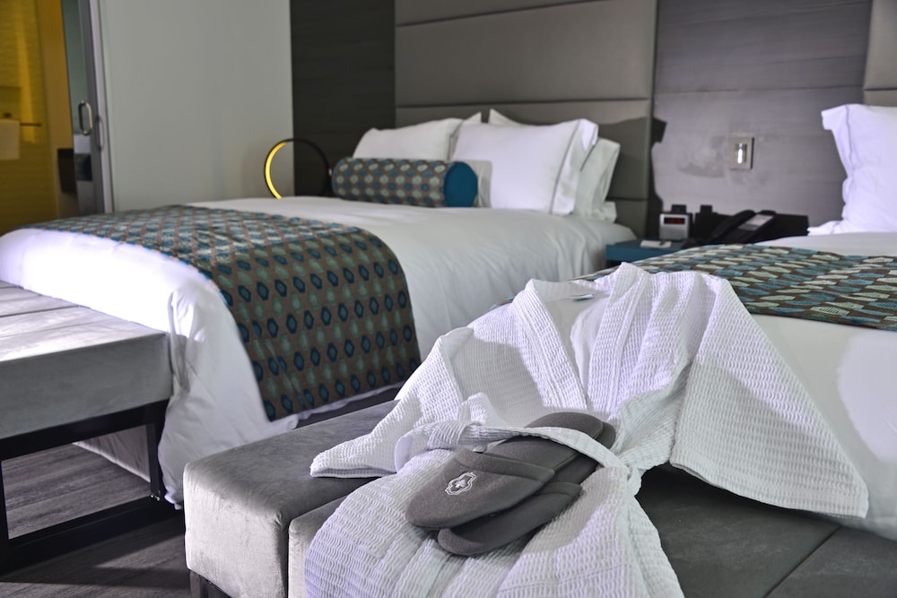 Deluxe Double Room, 2 Queen Beds