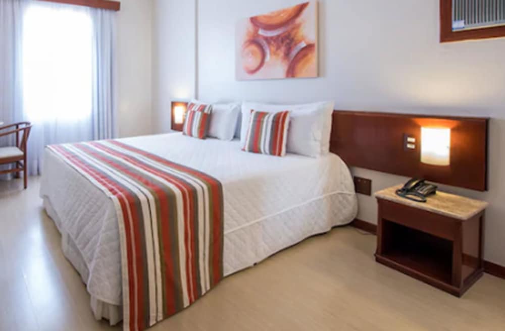 Deluxe Double or Twin Room photo 3