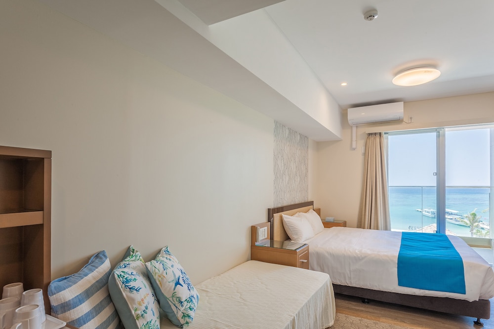 Junior LCH. Suite Room