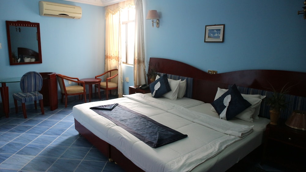Royal Room