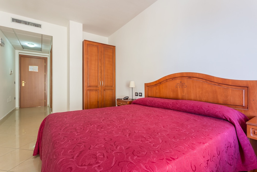 Double Room Single Use