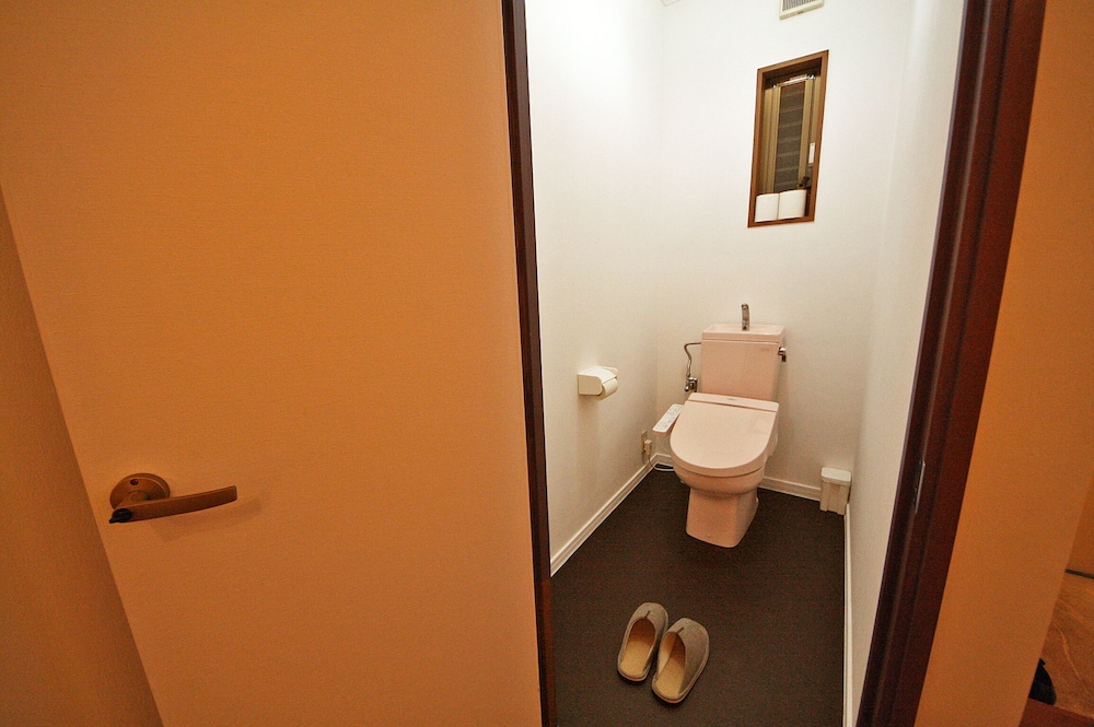 Apartment - Photo 2