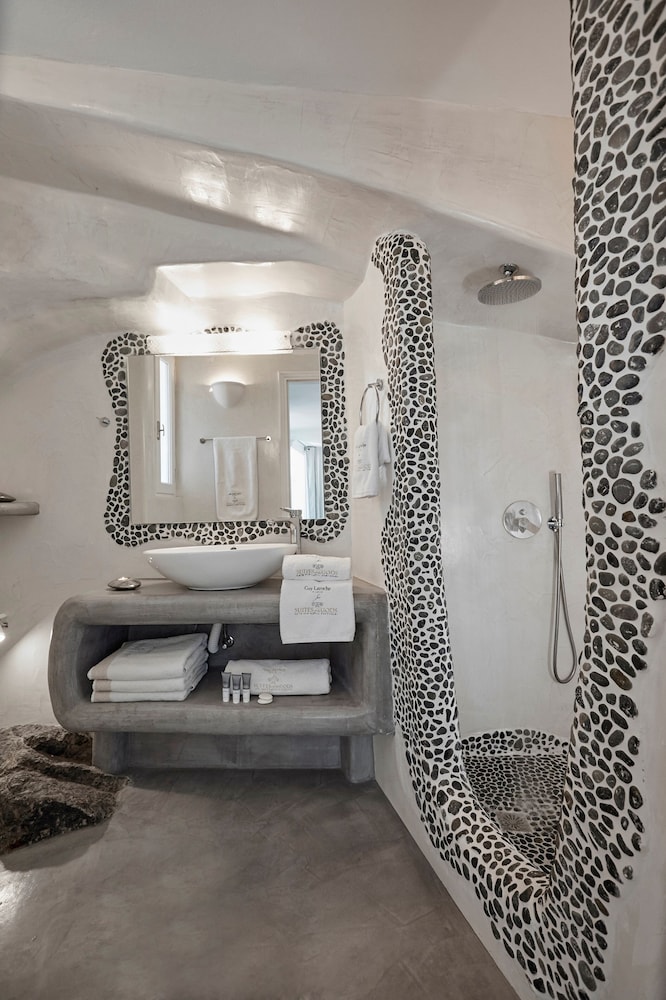 Divine Suite Caldera View - Photo 7