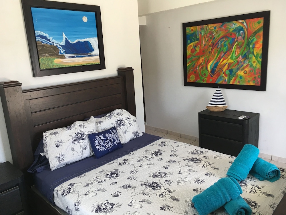 Ss 1a - Family Room, 1 Queen Bed & 1 Twin Bed, 1st Floor photo 2