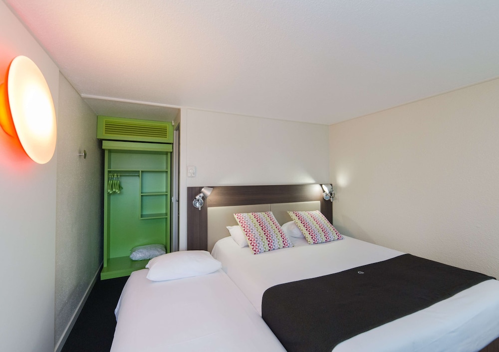 Standard Room, 1 Double Bed (Junior Bed up to 10 years) - Photo 3