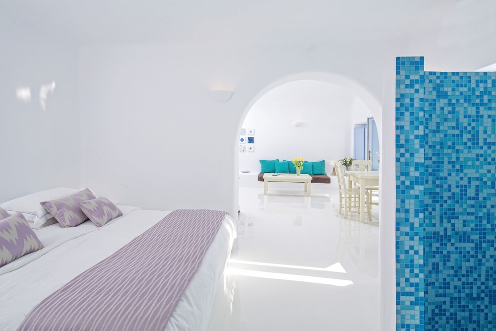 Senior Suite - Photo 5