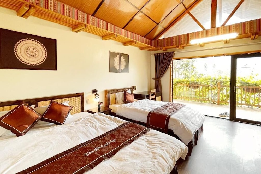 Family Bungalow - Photo 1