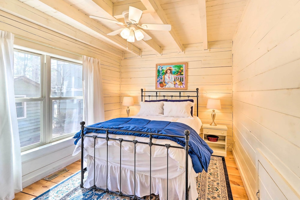 House (2 Bedrooms) photo 2