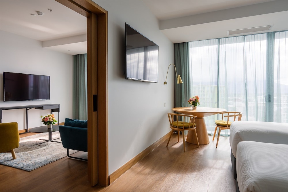 Urban Suite Two Bedroom