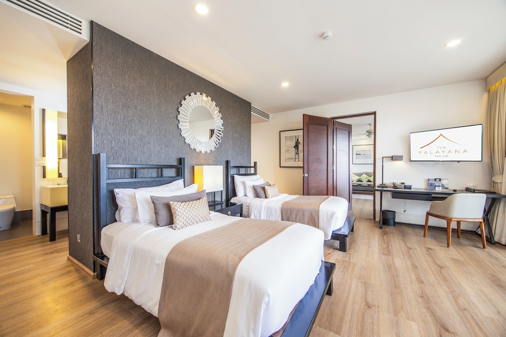 Partial Seaview Family 2 bedroom Suite photo 2