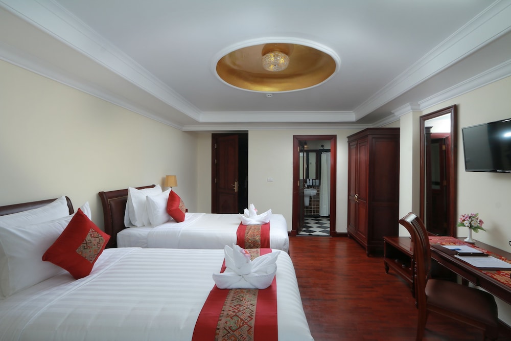 Deluxe Room, City View photo 2