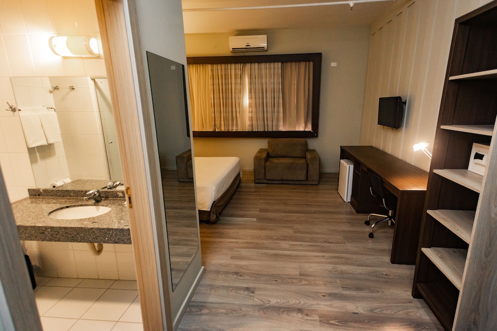 Premium Double Room, 1 Queen Bed photo 2