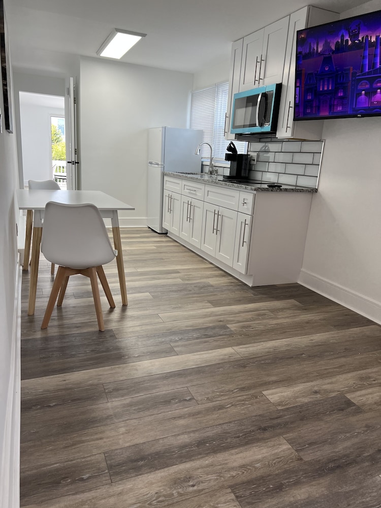 Junior Apartment