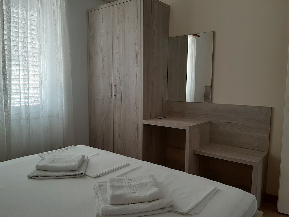 Apartment (A2)